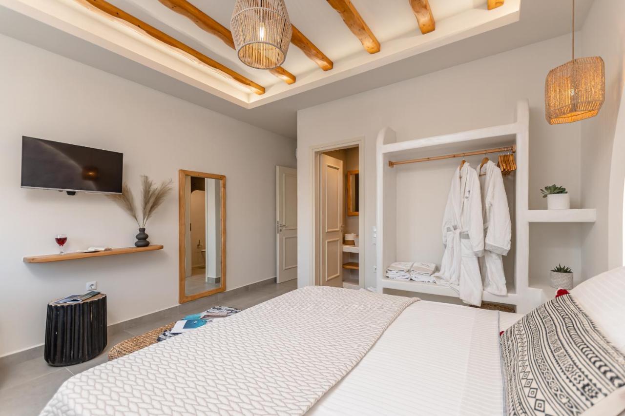 Porto Dema Luxury Suites Schoinoussa 外观 照片