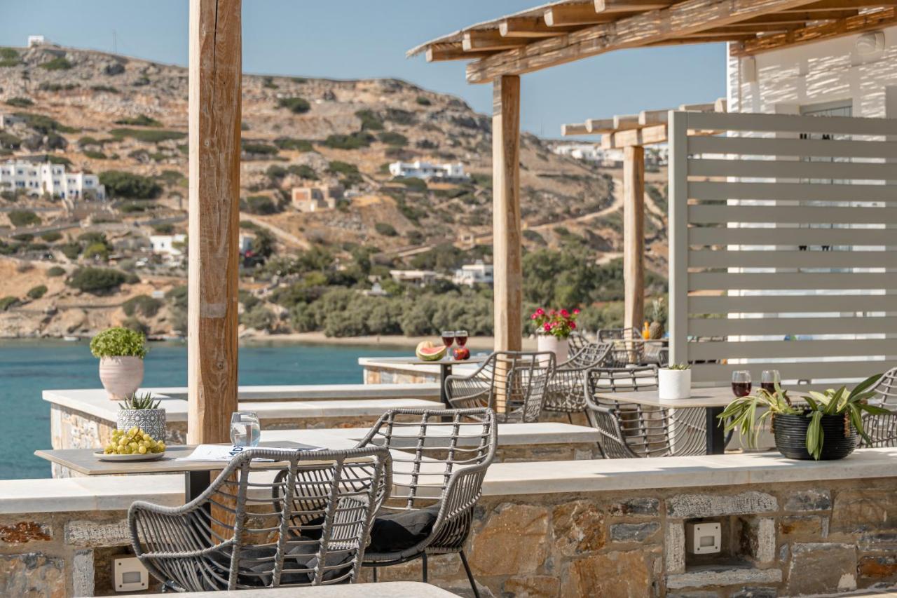 Porto Dema Luxury Suites Schoinoussa 外观 照片